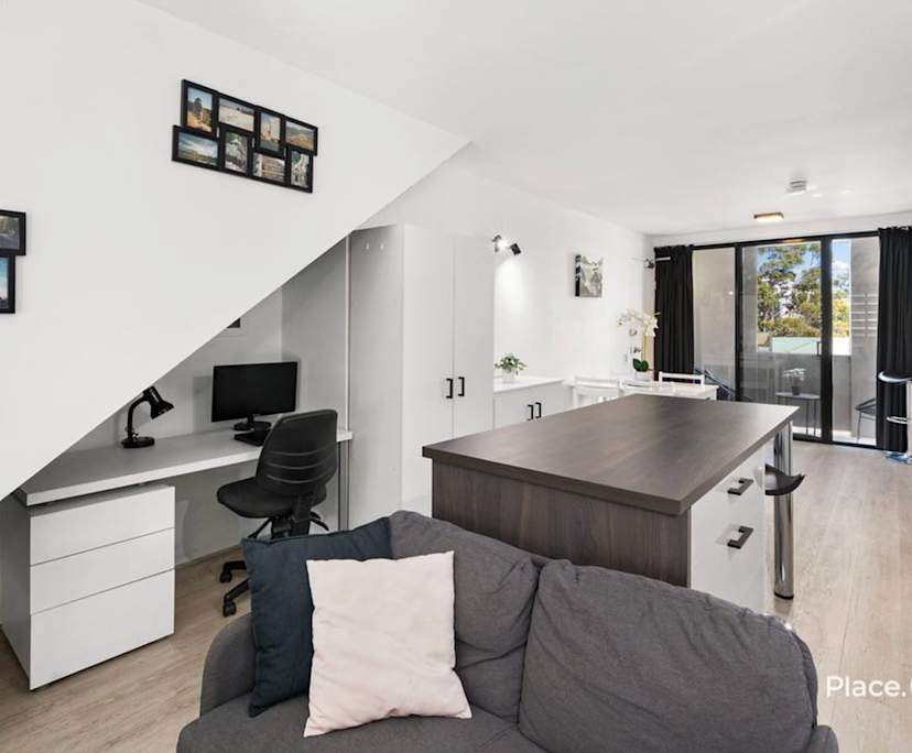 Room studio flat for rent