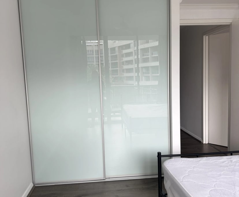 $595, Flatshare, 2 bathrooms, Waterloo NSW 2017