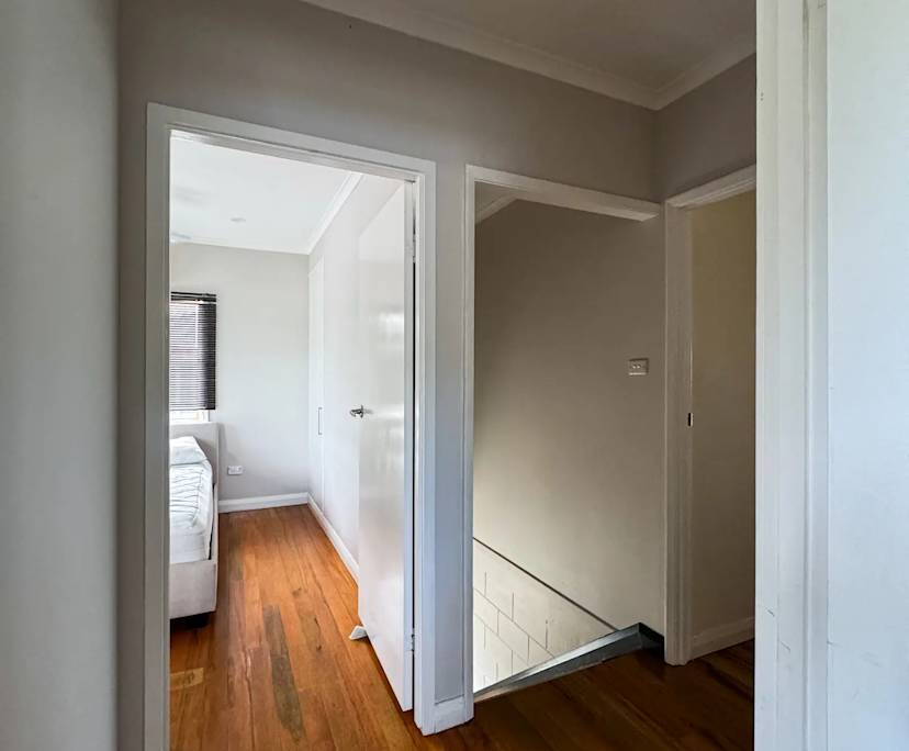 $300, Share-house, 2 rooms, Mooroobool QLD 4870, Mooroobool QLD 4870