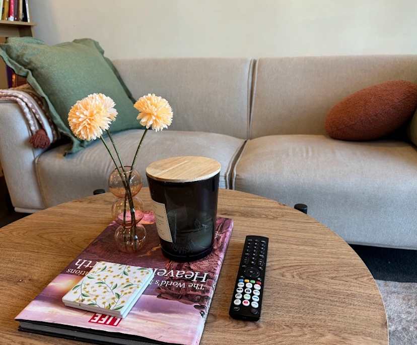 Furnished room with own bathroom