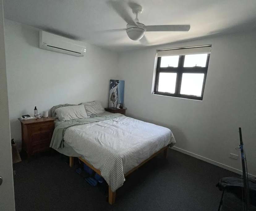 Unfurnished room with own bathroom