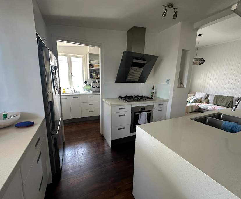 Room in a share house