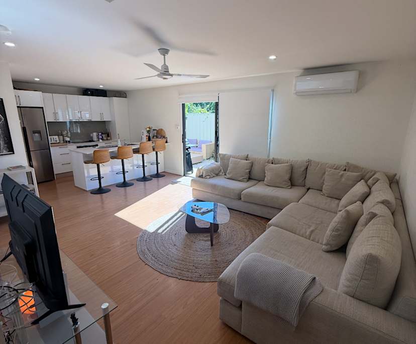 propertyImage