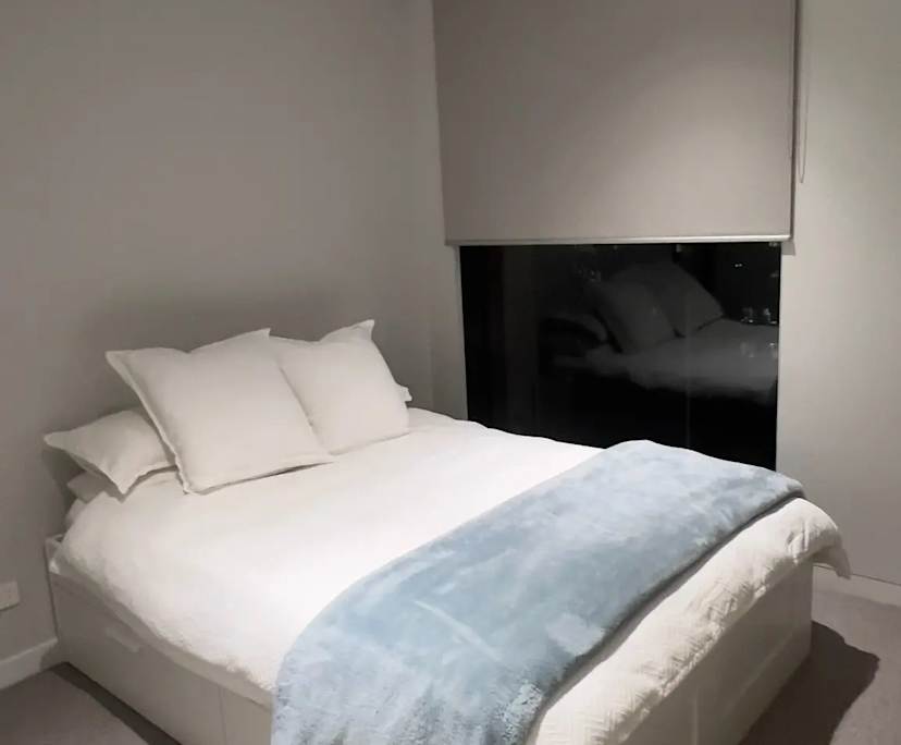 Room with ensuite in a flatshare