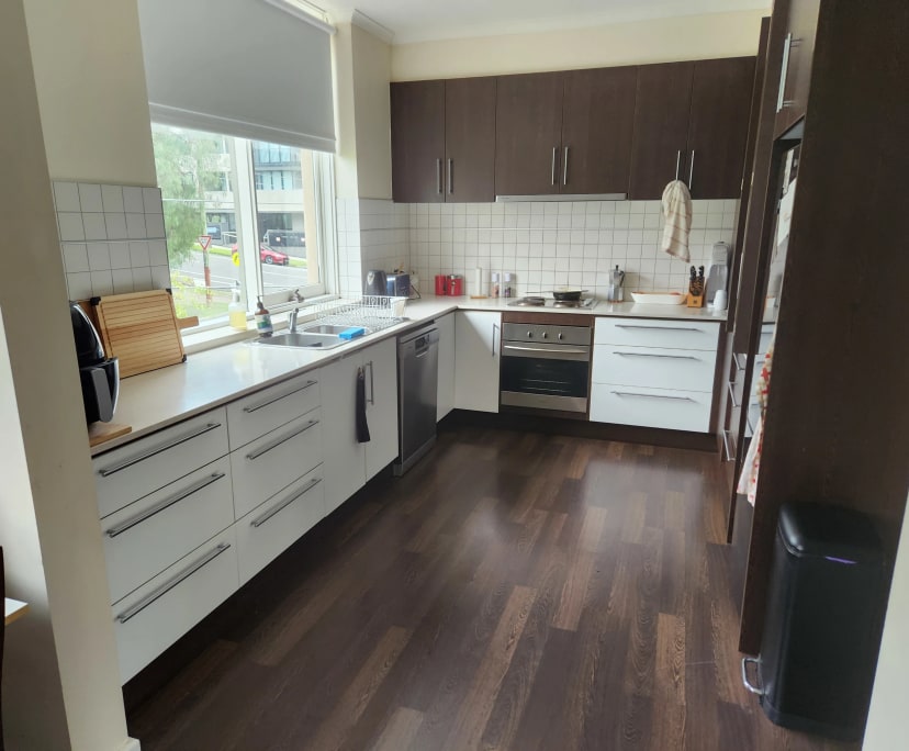 $300, Flatshare, 3 bathrooms, Heidelberg VIC 3084