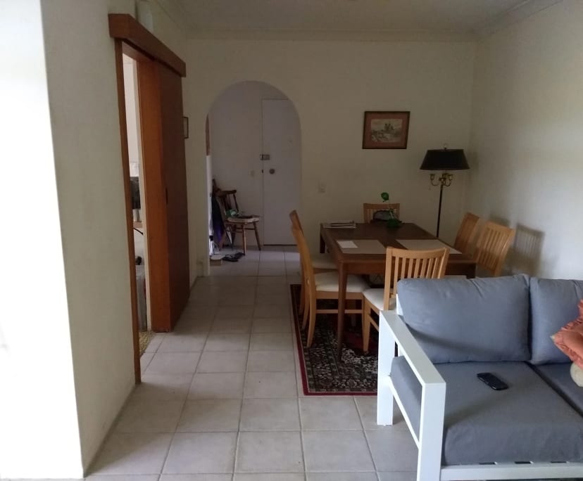 Furnished room with ensuite in a flatshare