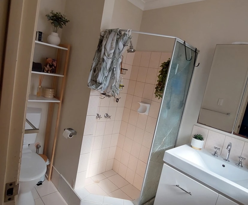 Room with ensuite in a share house