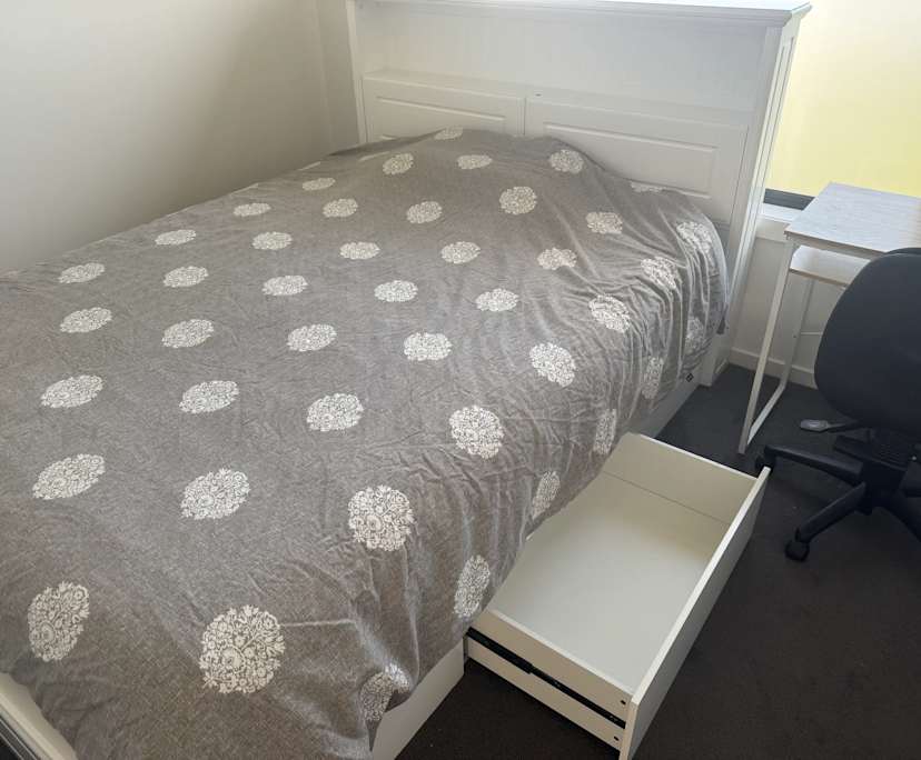 $300, Share-house, 3 bathrooms, Narre Warren VIC 3805