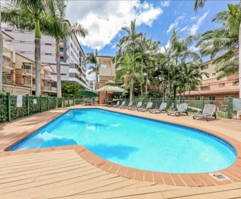 Room with ensuite in a share house