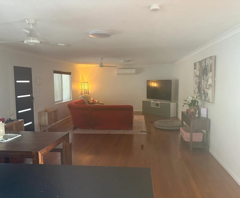 $400, Share-house, 4 bathrooms, Bayview Heights QLD 4868