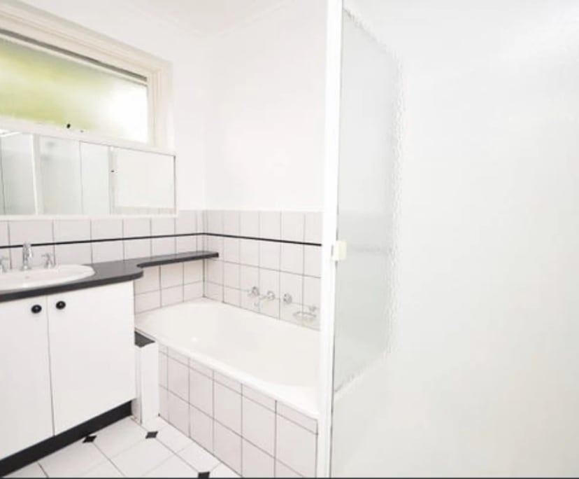 propertyImage