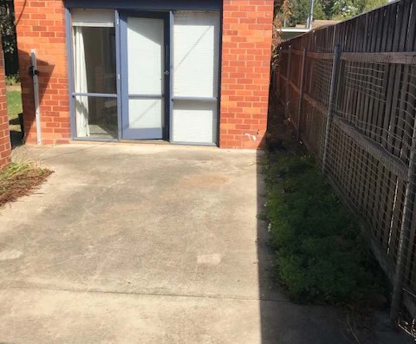Room studio flat for rent