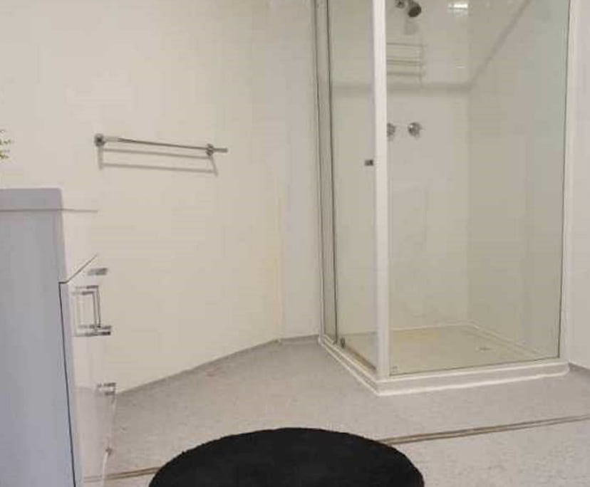$640, Studio, 1 bathroom, West Melbourne VIC 3003