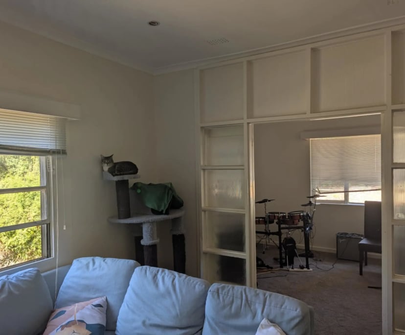 Unfurnished room in a share house