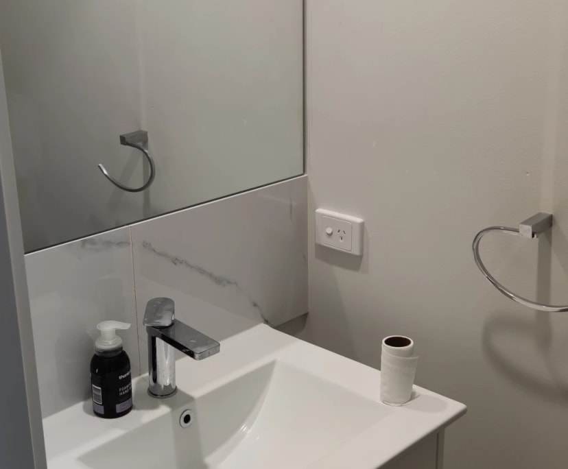 $280, Student-accommodation, 6 bathrooms, Blackburn South VIC 3130