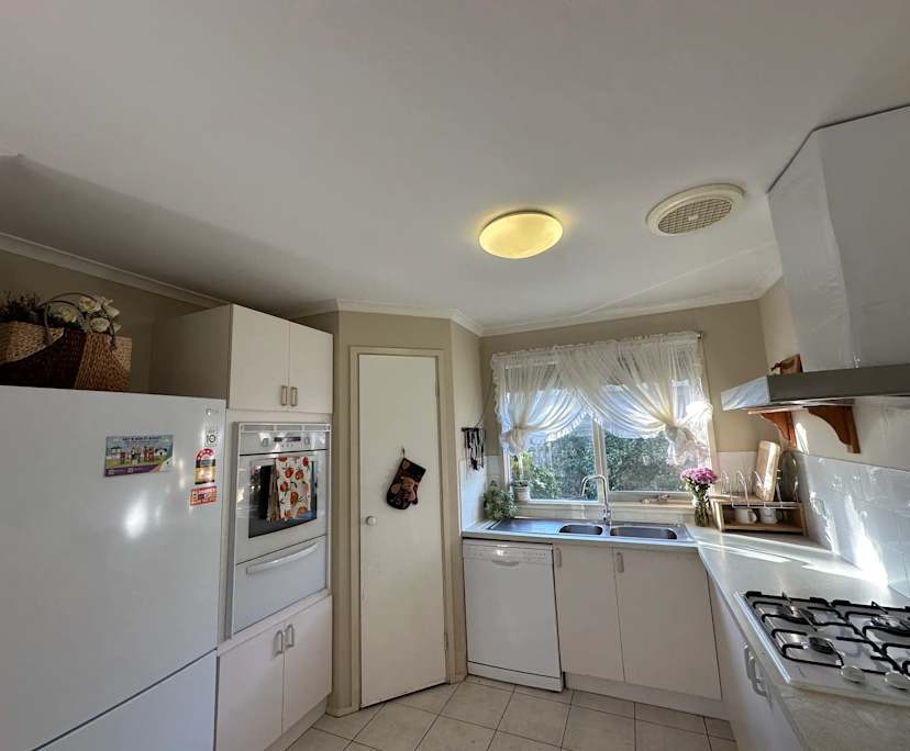 $200, Share-house, 4 bathrooms, Cranbourne West VIC 3977