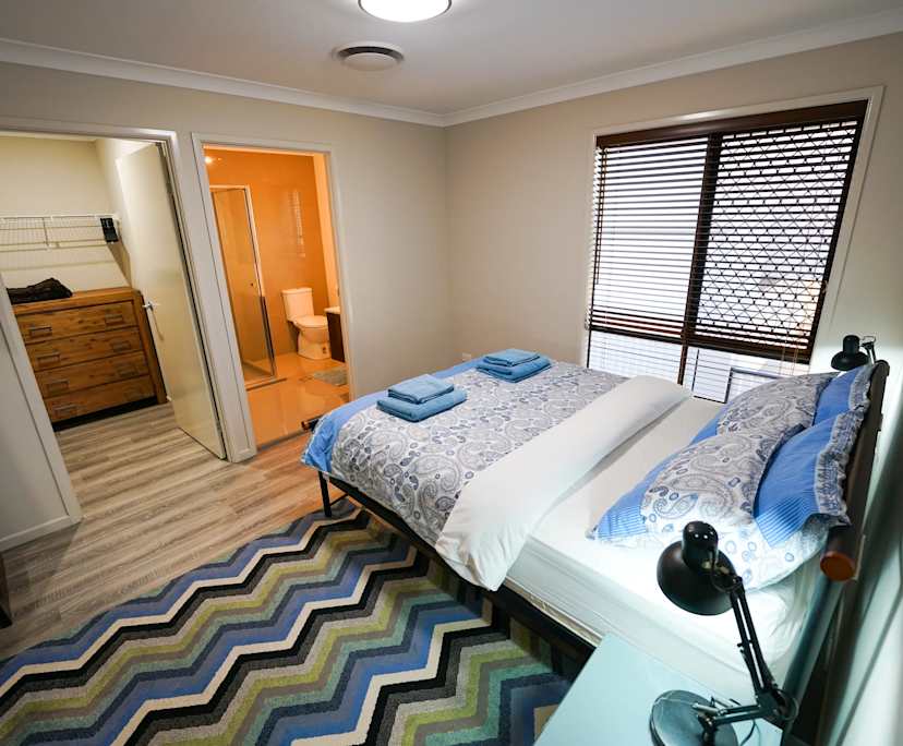 $440, Share-house, 4 bathrooms, Coopers Plains QLD 4108