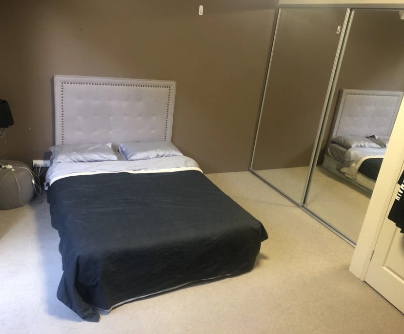 Furnished room in a share house