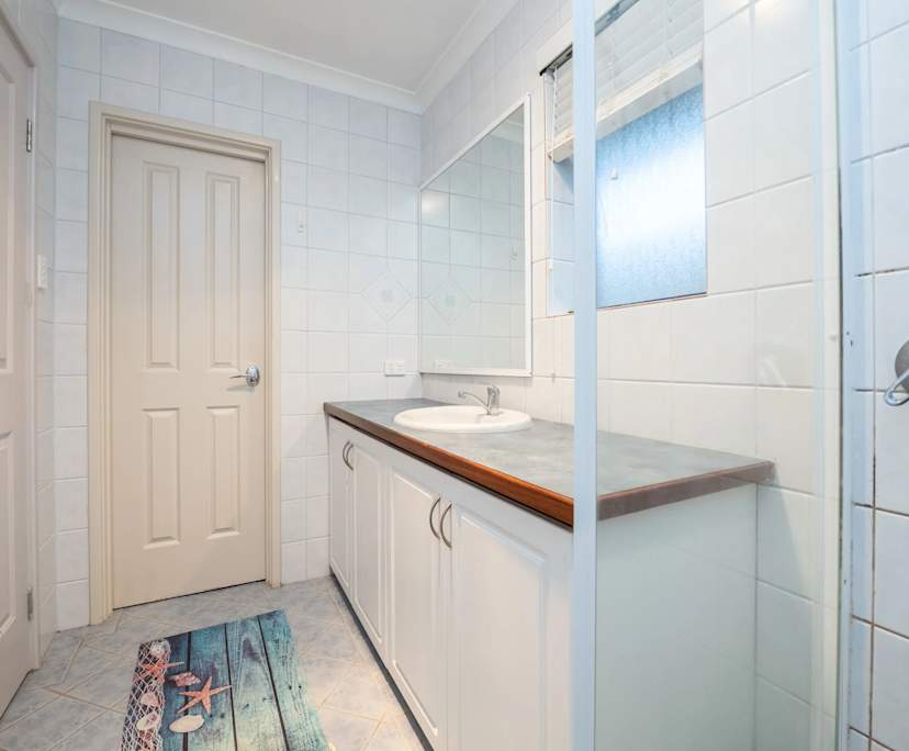 $400, Share-house, 5 bathrooms, Forrestfield WA 6058