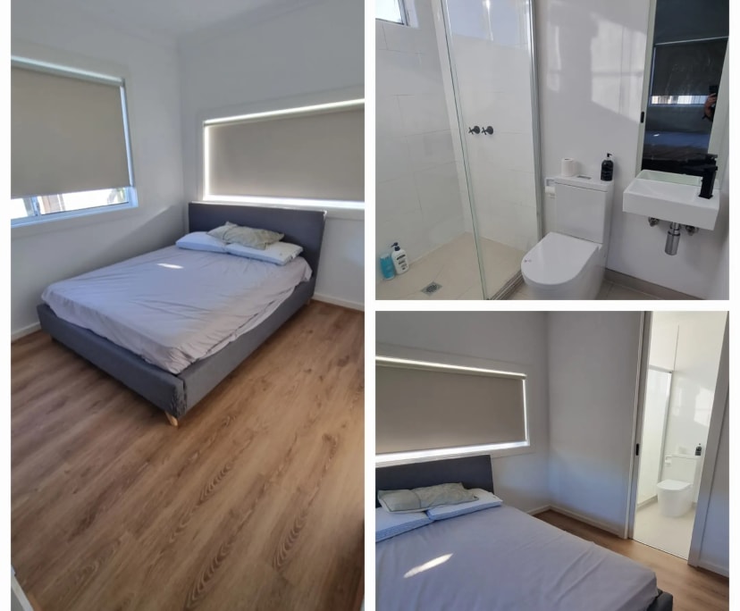 Furnished room in a share house