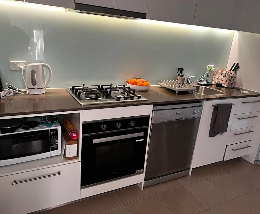 $250, Flatshare, 2 bathrooms, Travancore VIC 3031