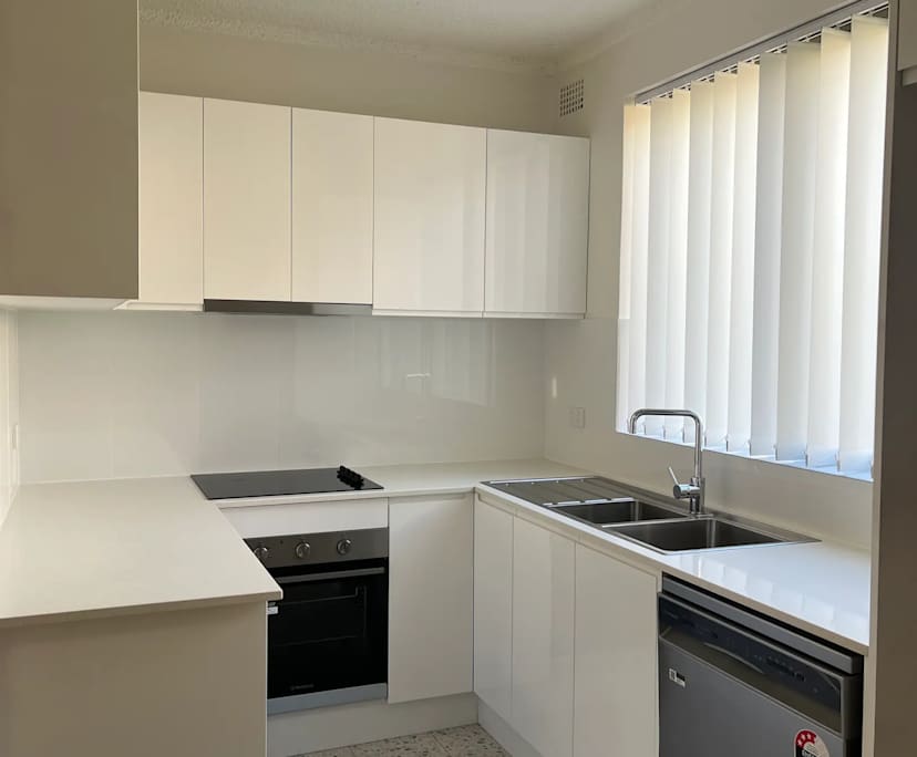 Unfurnished room in a share house