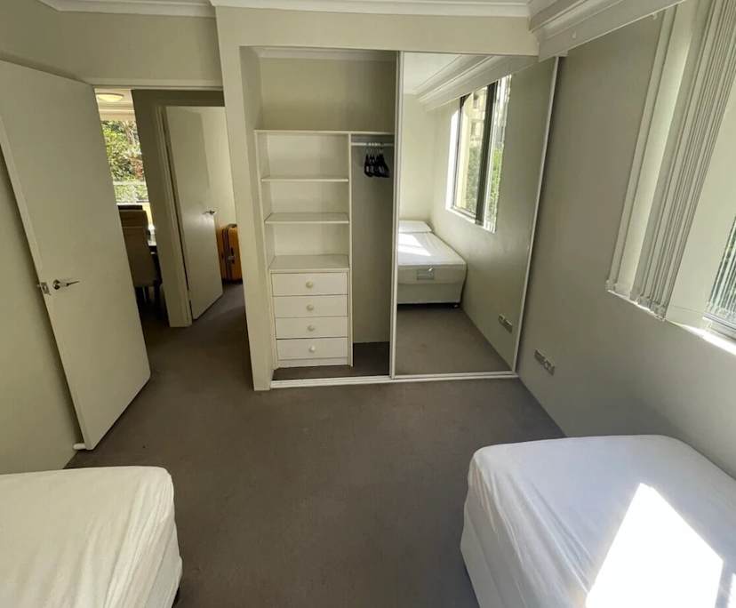 Furnished room in a share house
