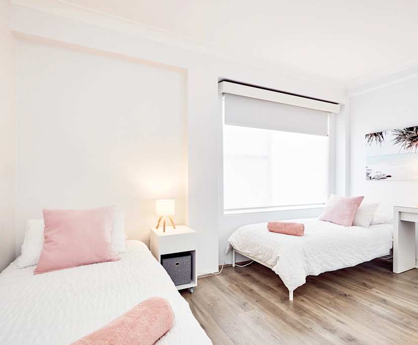 $405, Flatshare, 3 bathrooms, Coogee NSW 2034