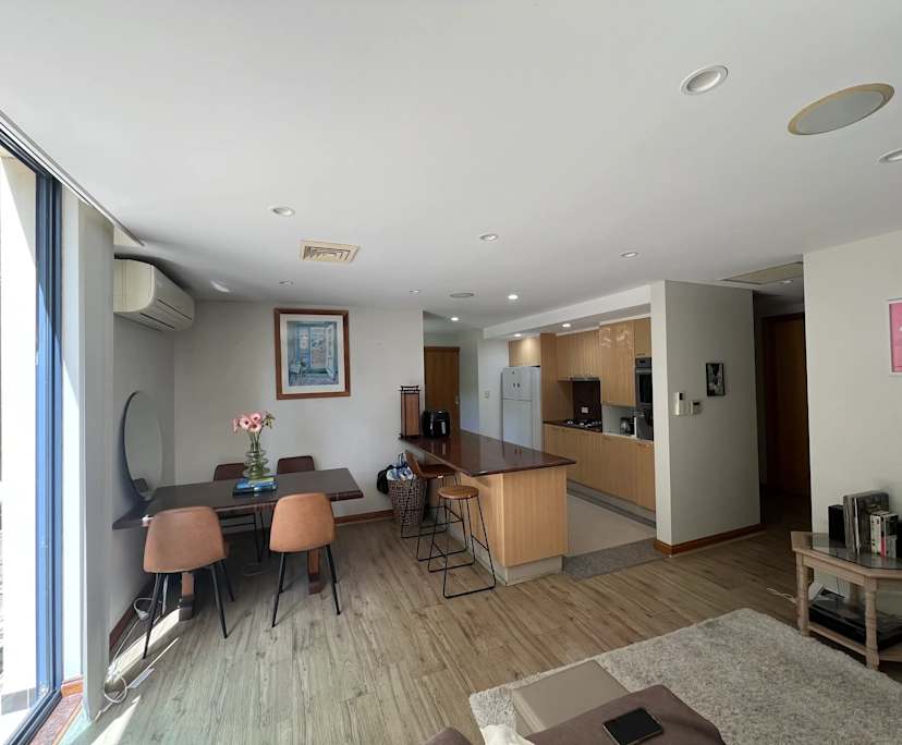 Furnished room in a flatshare