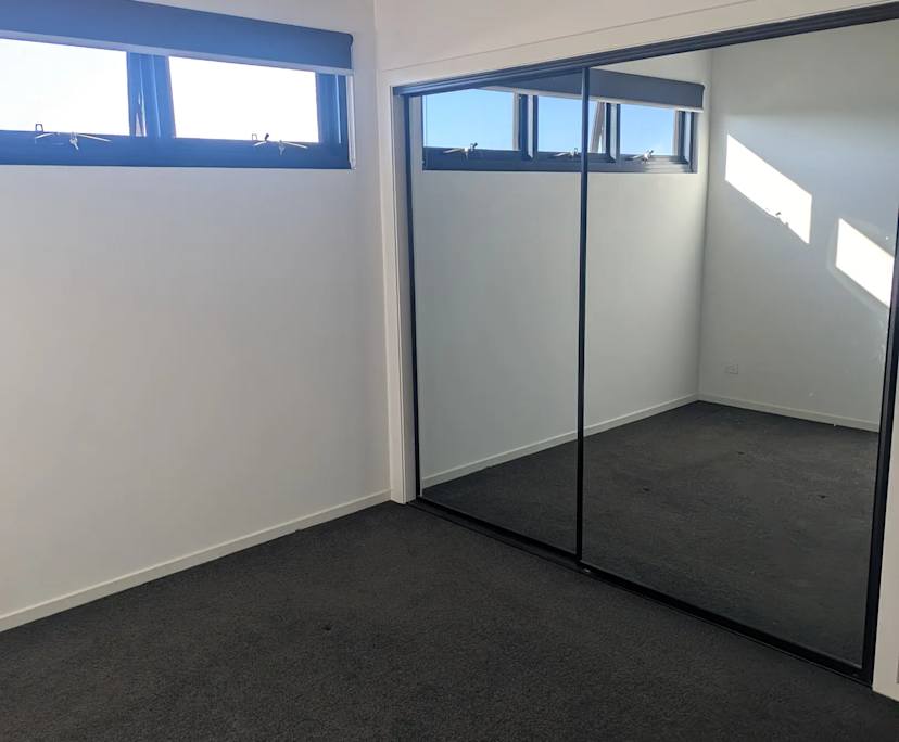 $356, Share-house, 3 bathrooms, Essendon VIC 3040