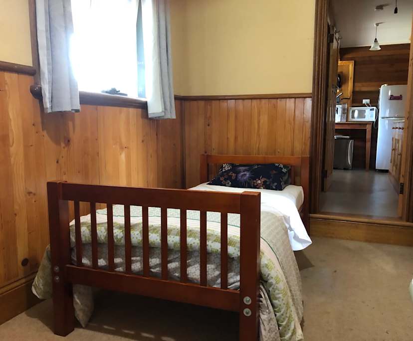 $280, Flatshare, 3 bathrooms, Newstead TAS 7250