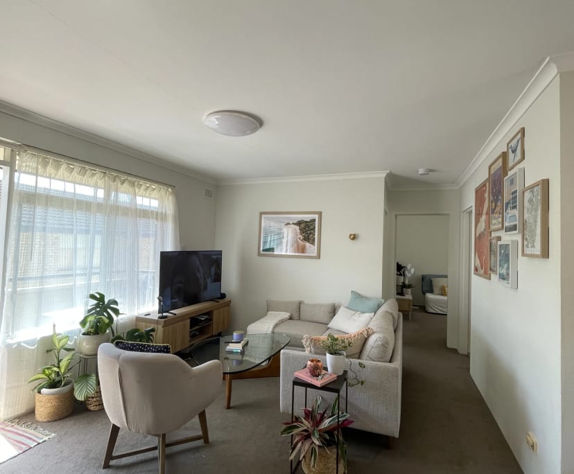 Whole property with 2 rooms for rent