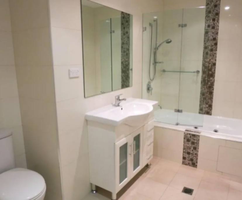 Whole property with 2 rooms for rent