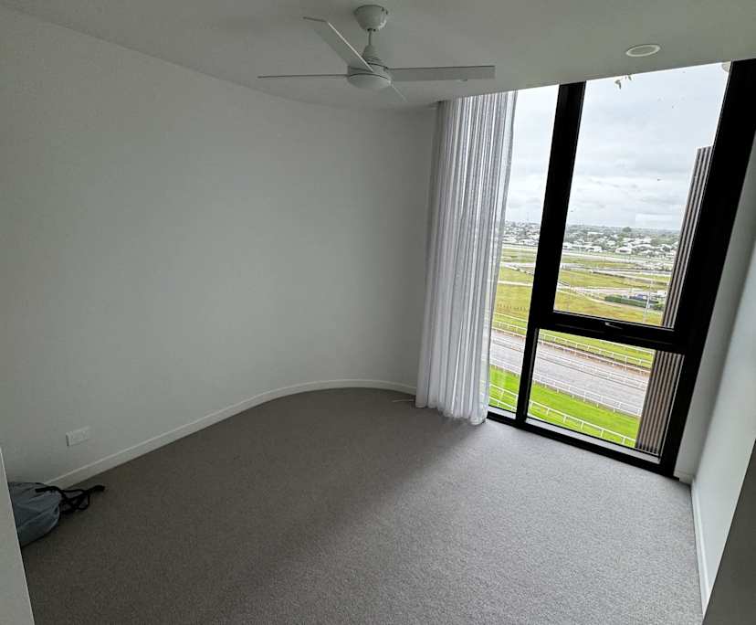 $550, Flatshare, 3 bathrooms, Ascot QLD 4007