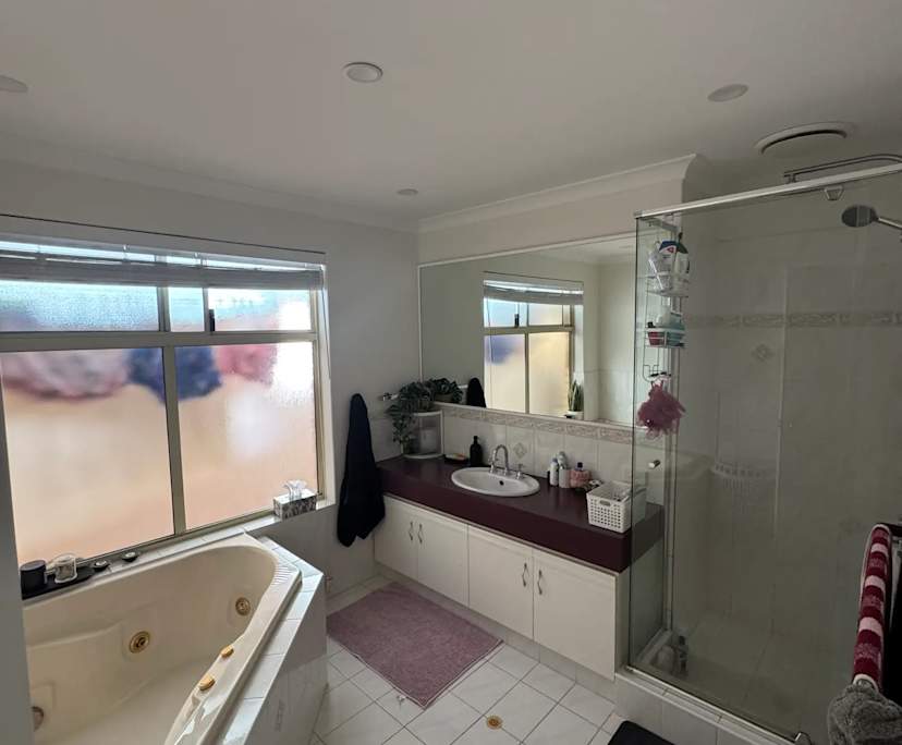 Room for Rent in Hocking, Perth | $250, Furnished, S... | Flatmates.com.au
