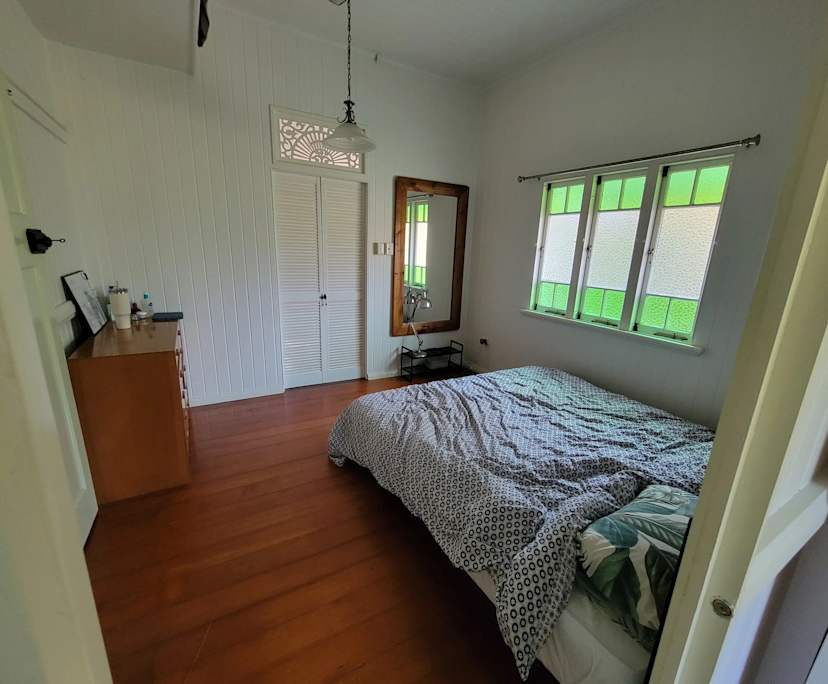 $300, Share-house, 3 bathrooms, West End QLD 4810