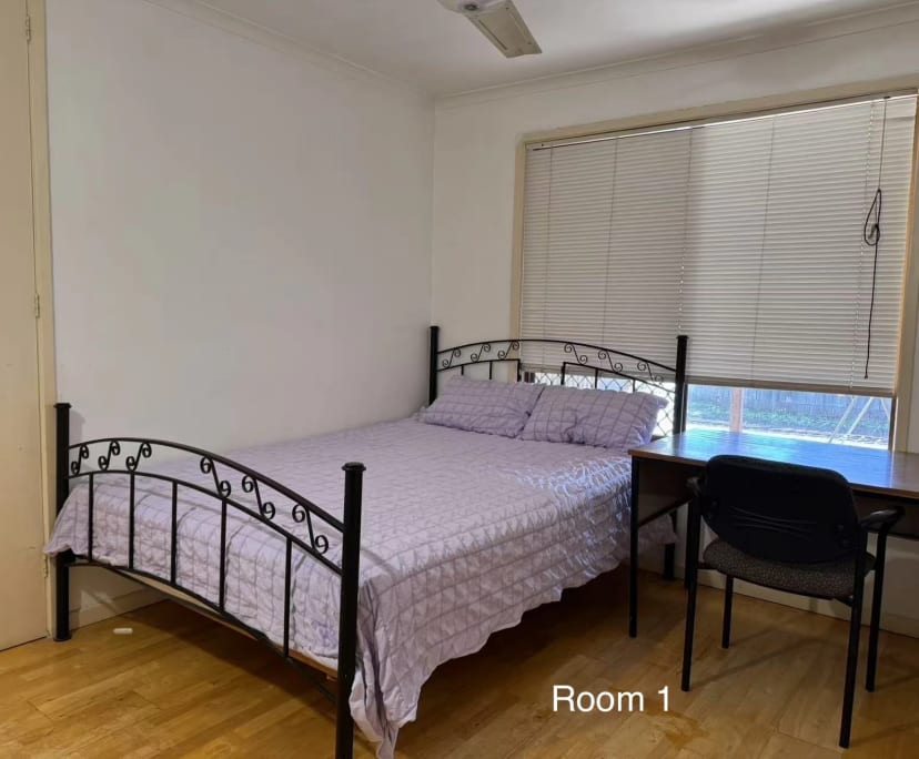 Whole property with 3 rooms for rent