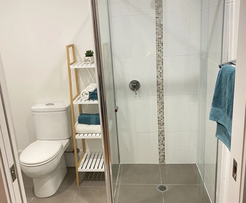 $360, Student-accommodation, 1 bathroom, Arundel QLD 4214