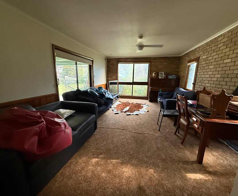 $180, Share-house, 3 bathrooms, Kialla West VIC 3631