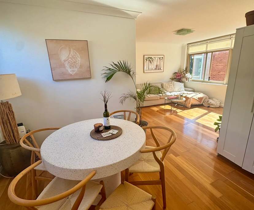 Whole property with 2 rooms for rent