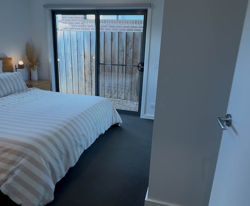 Whole property with 2 rooms for rent