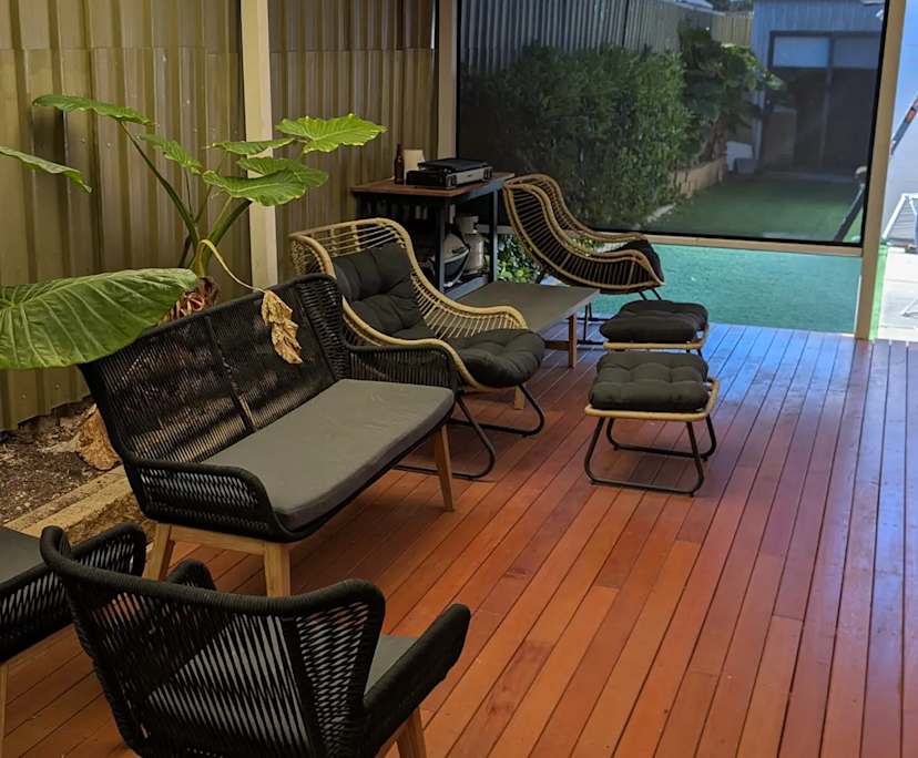 Unfurnished room in a share house