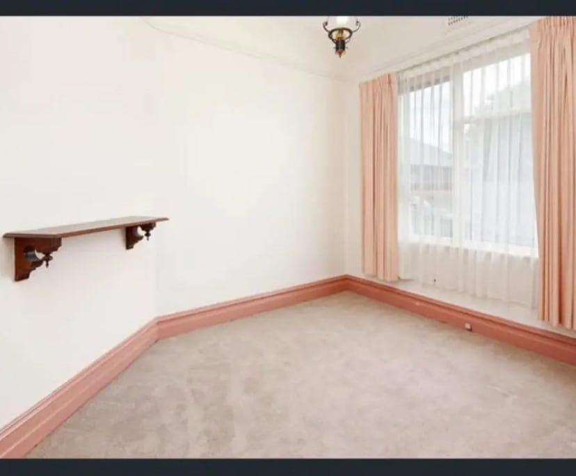 Room for Rent in Albert Park, Melbourne 277, Unfu...