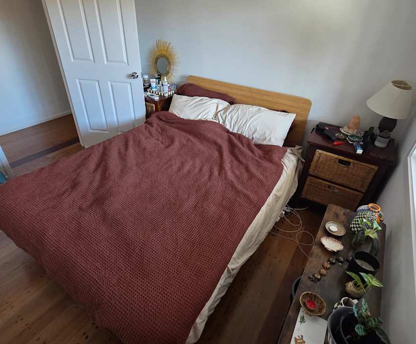 Room in a share house