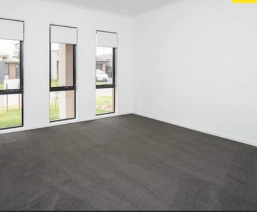 propertyImage