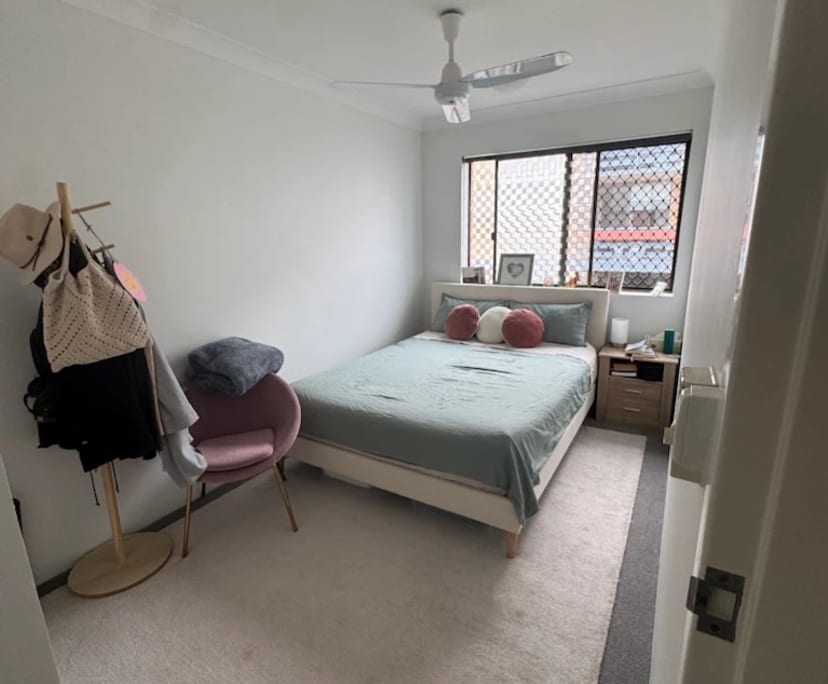 $320, Flatshare, 2 bathrooms, Indooroopilly QLD 4068