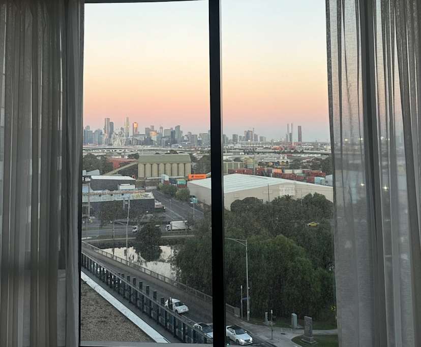 Whole property with 2 rooms for rent