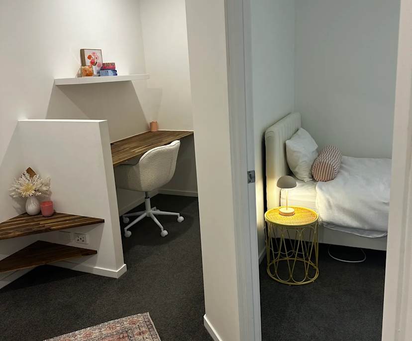 $340-360, Student-accommodation, 2 rooms, Robina QLD 4226, Robina QLD 4226