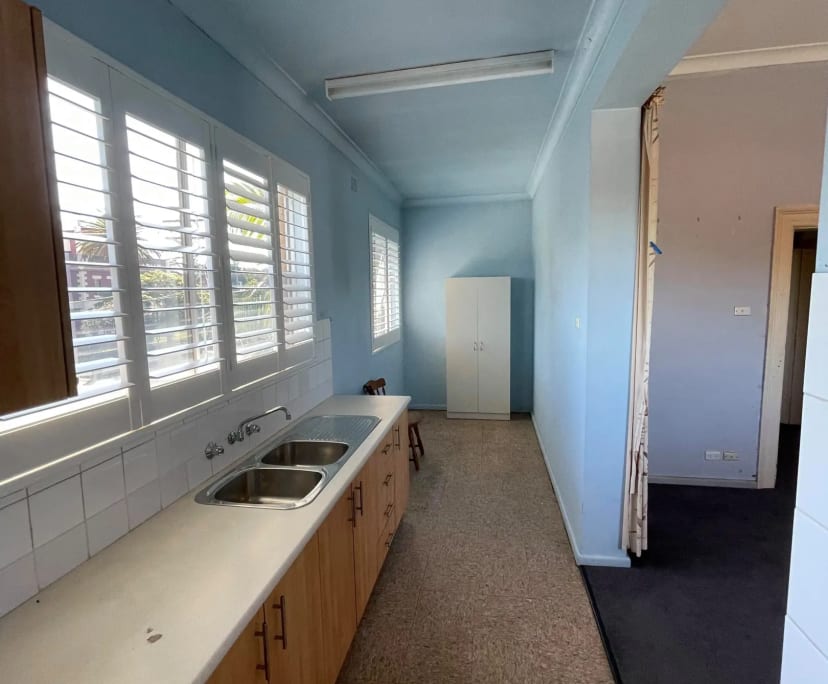 $380, 1-bed, 1 bathroom, Petersham NSW 2049