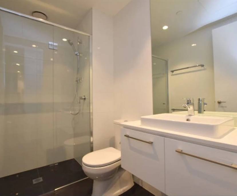 Furnished room with own bathroom